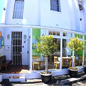 https://house-on-the-hill.hotels-capetown.com