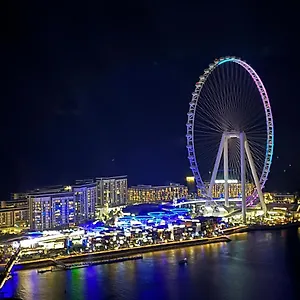 beautiful-apartment-with-amazing-sea-views.dubaihotelsoffers.com/