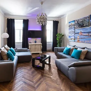 centerthe-rumbach-suite.inbudapesthotels.com/